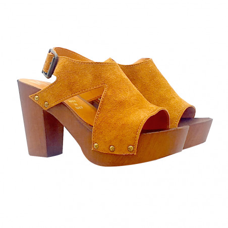 BROWN SUEDE CLOGS WITH STRAP