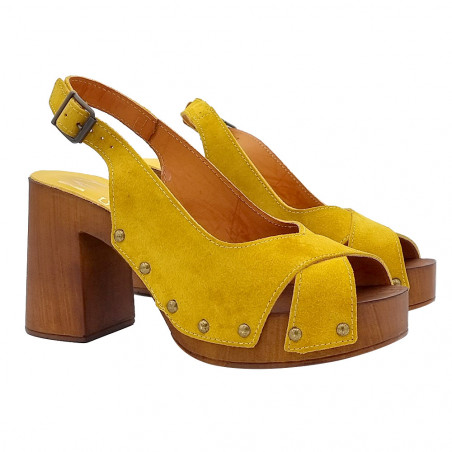 YELLOW SANDALS WITH CROSSED BANDS IN SUEDE HEEL 8,5