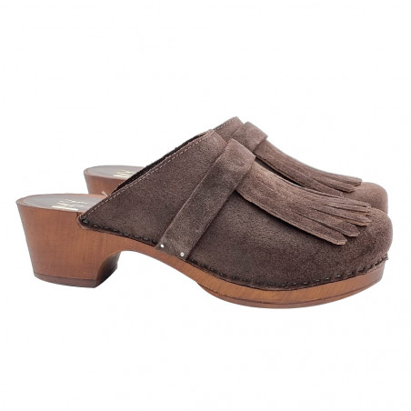 DUTCH CLOGS IN BROWN SUEDE WITH FRINGES
