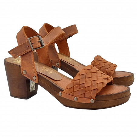 OPEN TOE LEATHER SANDALS WITH BRAIDED BAND