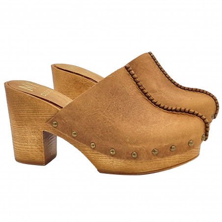 LEATHER SABOT WITH WIDE HEEL