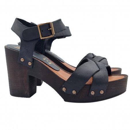 CLOGS WITH CROSSED BANDS IN BLACK LEATHER AND HEEL 9