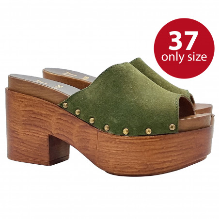 Comfortable Clogs with Green Suede Band - size 37