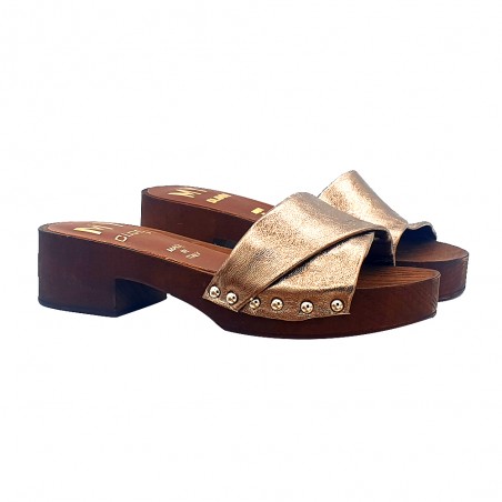 LOW CLOGS WITH DOUBLE BRONZE BAND